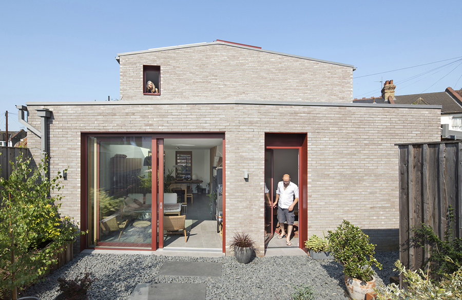 Exploring Angle House: A Contemporary Residence in Tottenham