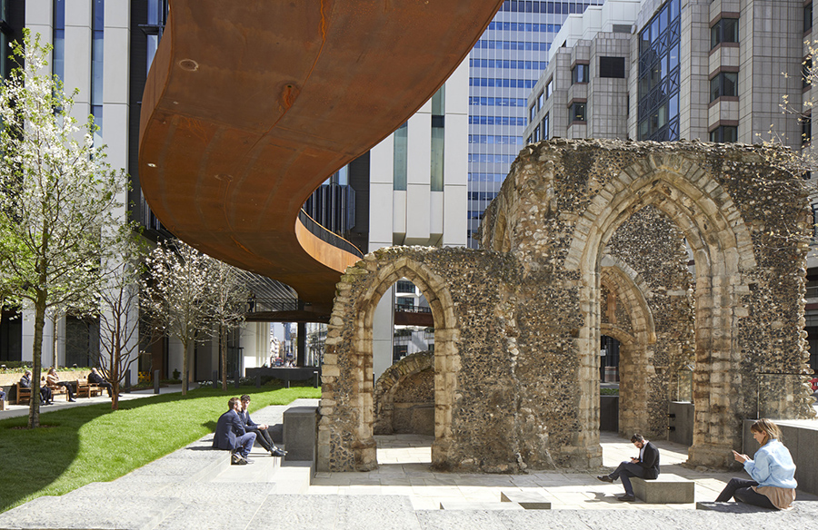 London Wall Place: Bridging History and Modernity